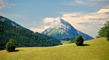 Promouvoir la diversité des randonnées d'un territoire. Le retour d'expérience d'Isère Attractivité